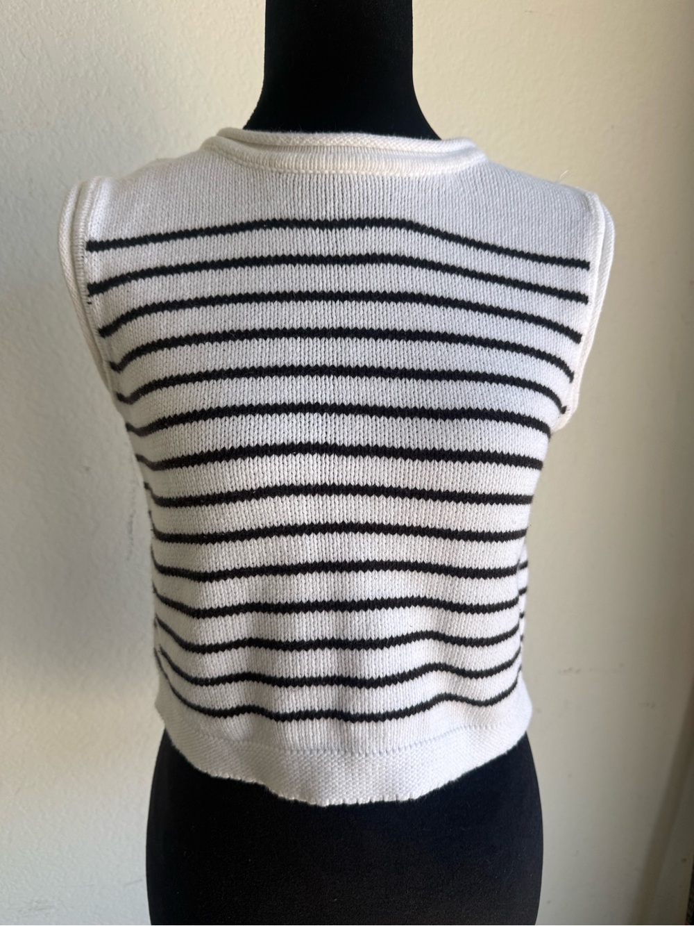moon & madison Cream Crew Neck Knit Sweater